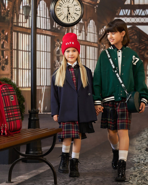 SCHOOL - Gulliver