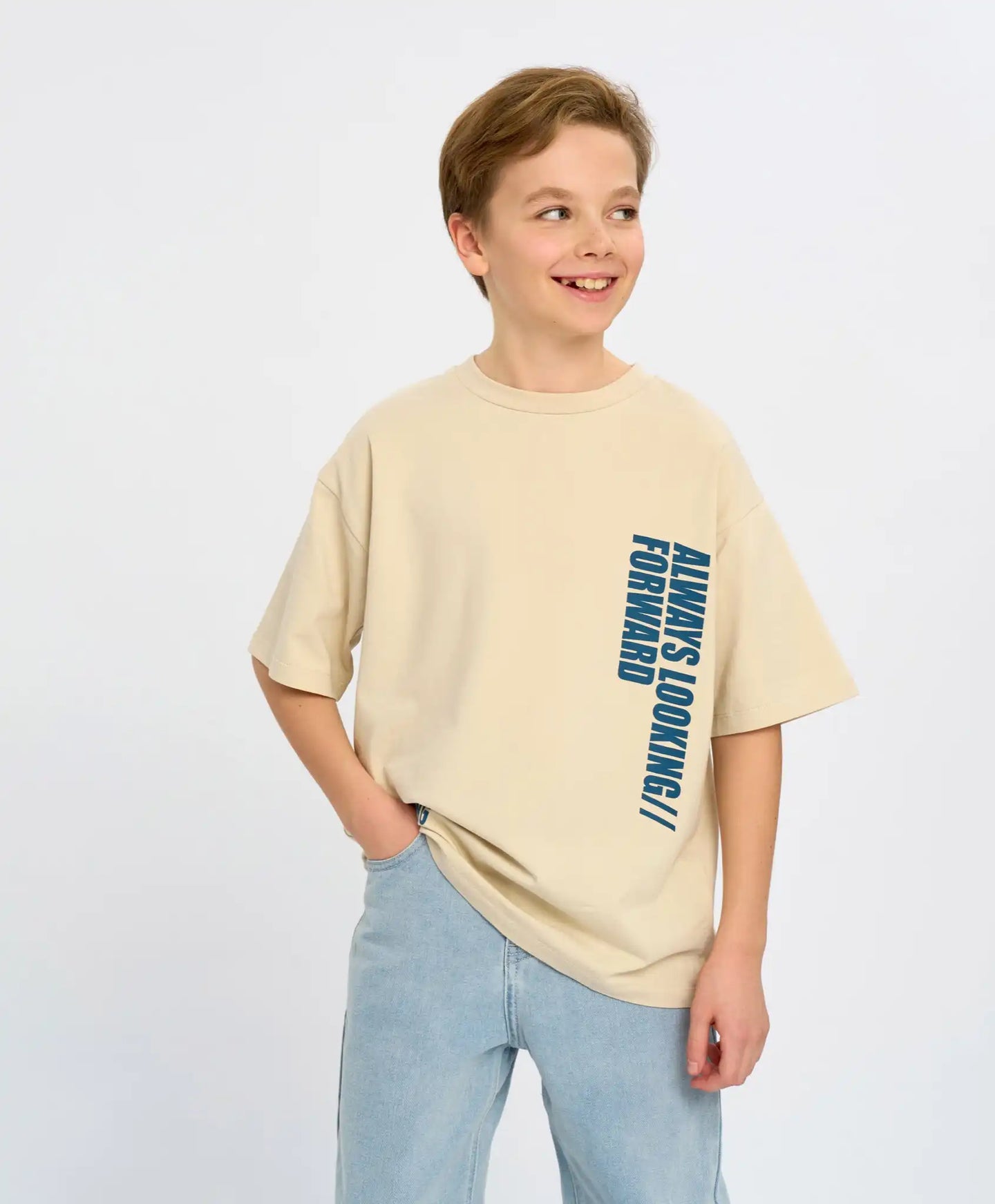 Tricou cu mânecă scurtă pentru băiat, alb lăptos, oversize, cu imprimeu, Button Blue