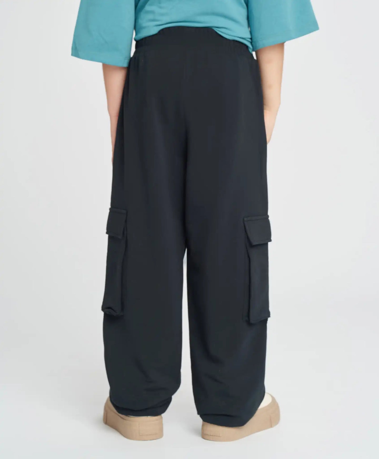 Joggeri cargo pentru copii, negri, cu buzunare, Button Blue