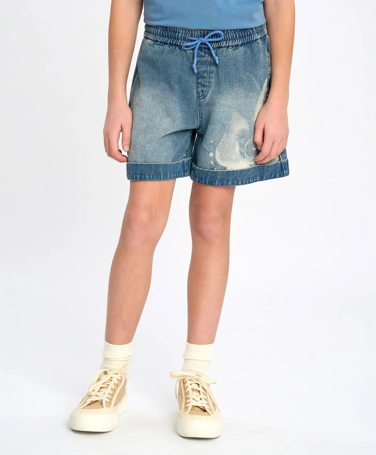 Pantaloni scurți din denim scurtați, albastru deschis, cu trandafir, pentru fată, Button Blue