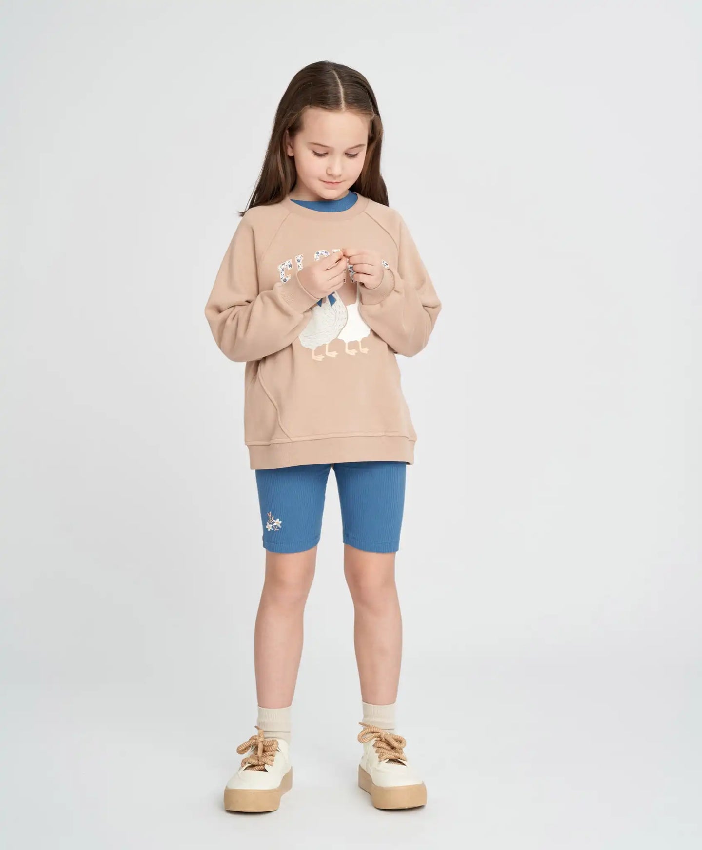 Hanorac pentru fete oversized bej cu imprimeu „Găște” Button Blue