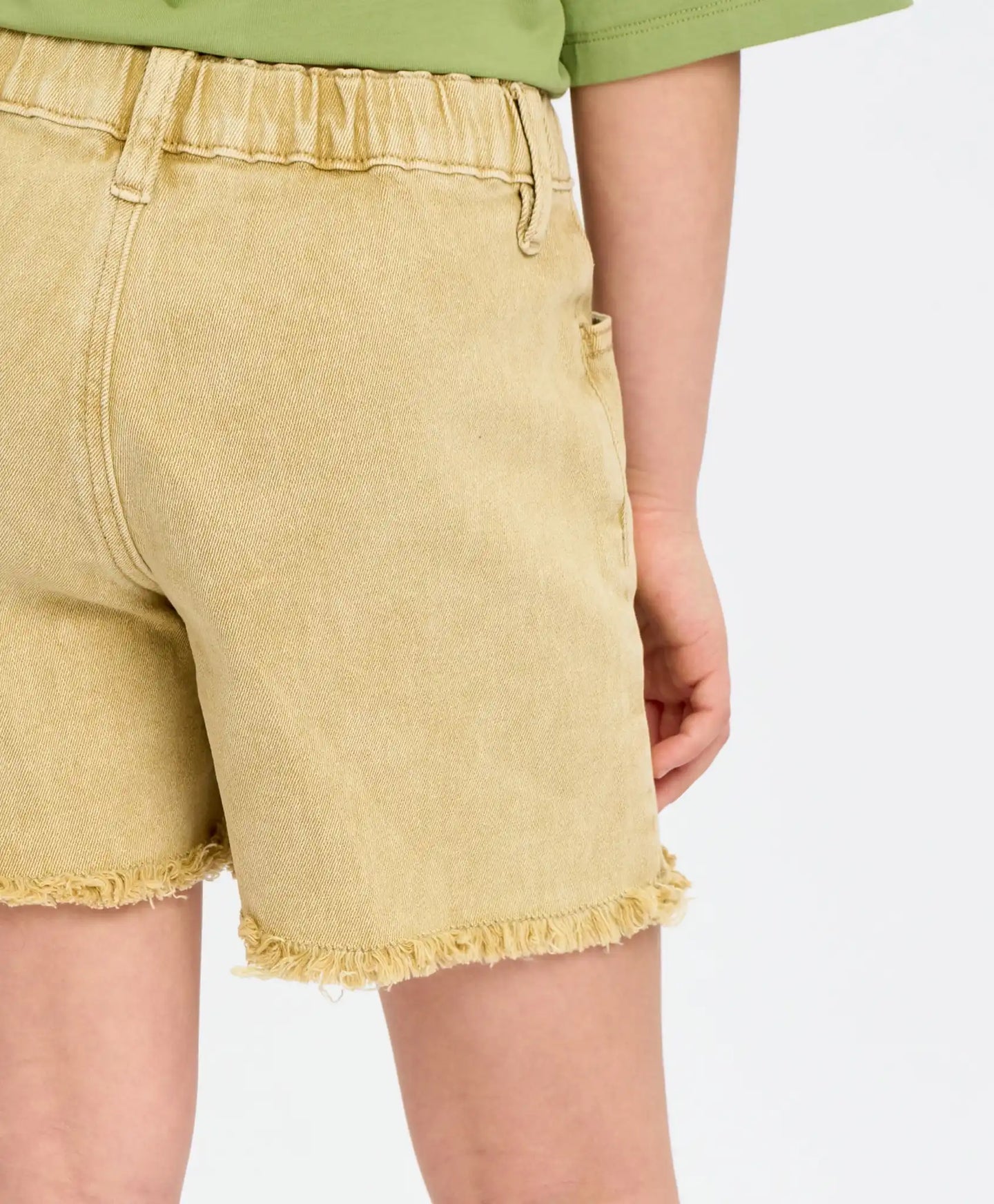 Pantaloni scurți din denim pentru fată, alb-lăptos, cu talie elastică și franjuri, Button Blue